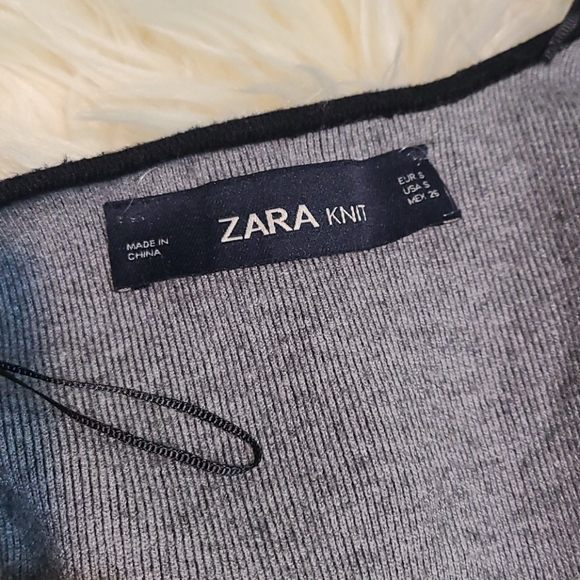 Zara Knit - Picture 3 of 3